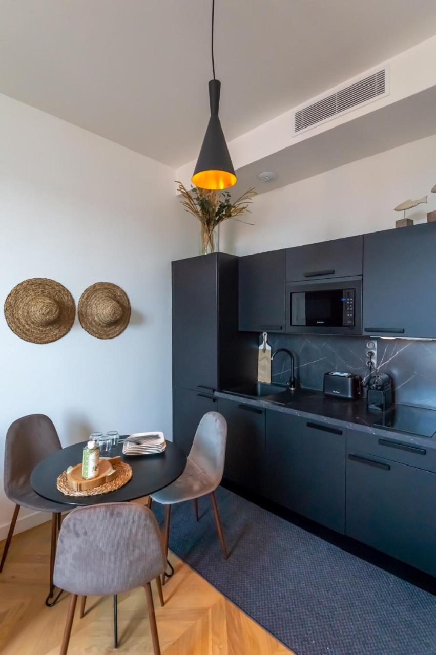 304a Tres Beau Refait A Neuf Hyper Centre Appartement *